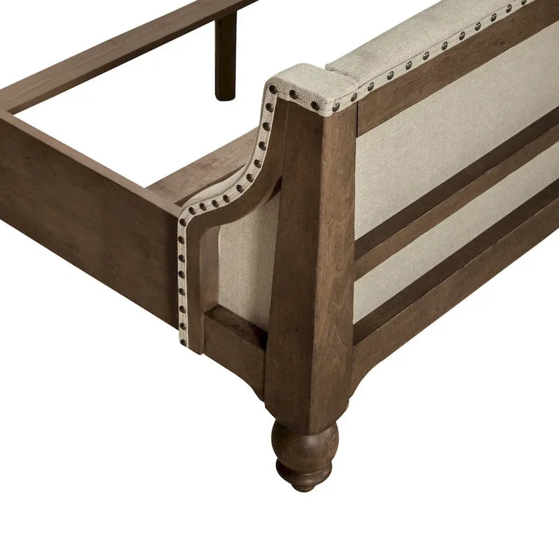 Lit capitonné de style alcôve, grand format, en taupe poudré pour 2 personnes